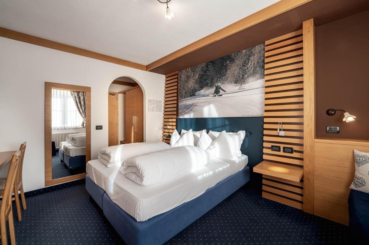 Hotel Chalet Sas Morin Pozza di Fassa Esterno foto