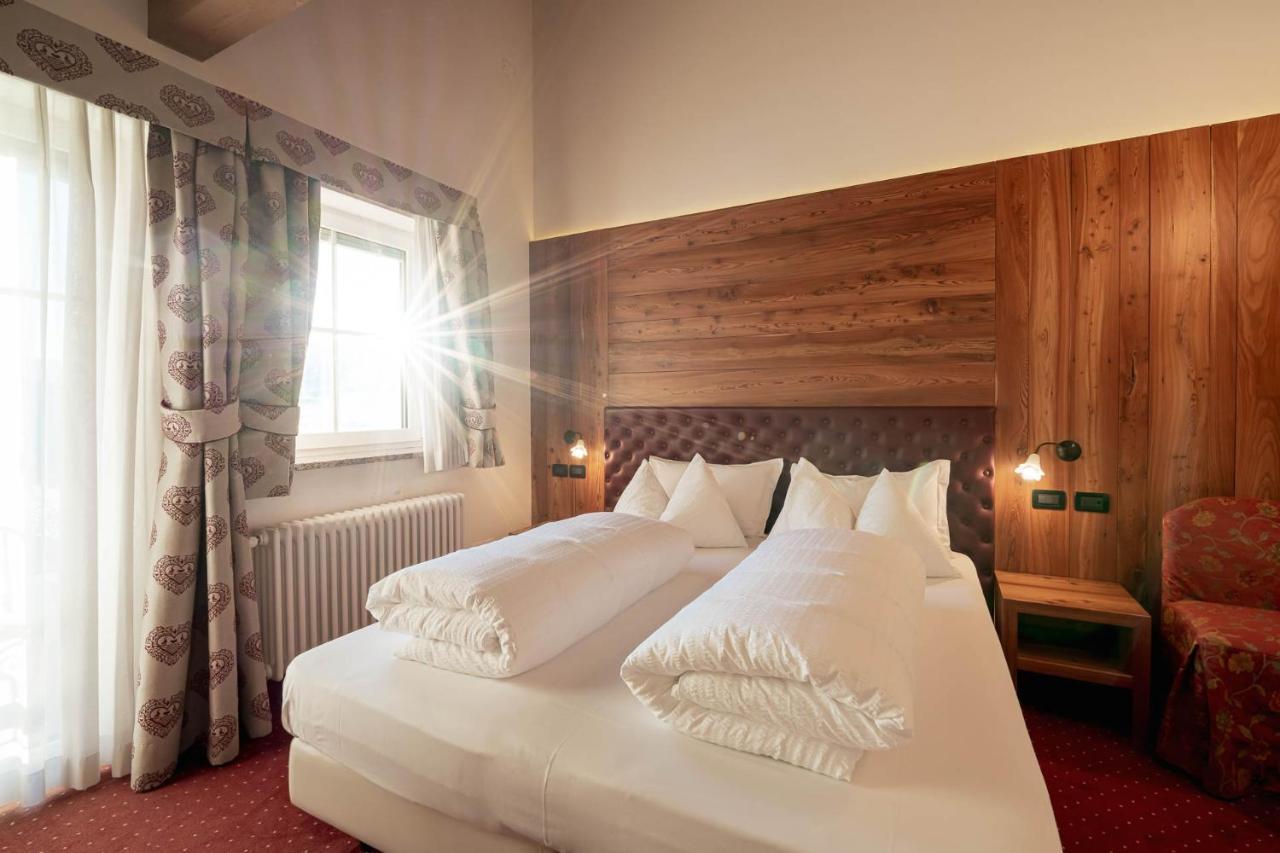 Hotel Chalet Sas Morin Pozza di Fassa Esterno foto